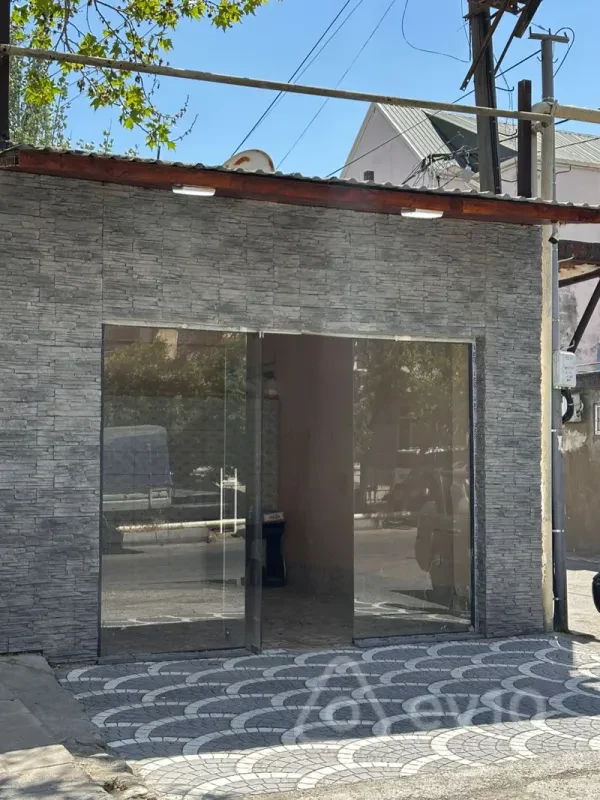 Kirayə verilir mənzil 20 m²
