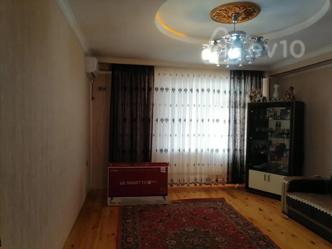 Kirayə verilir 2 otaqlı yeni tikili 65 m²