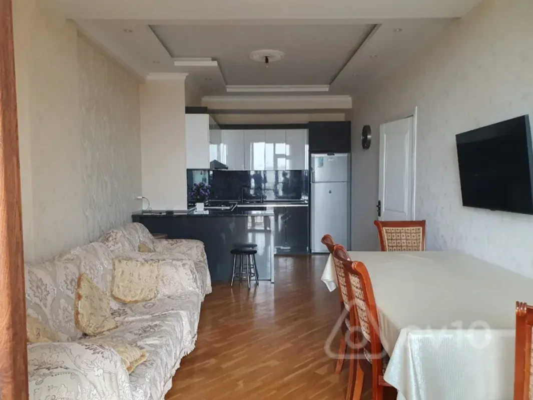 Kirayə verilir 3 otaqlı yeni tikili 78 m²