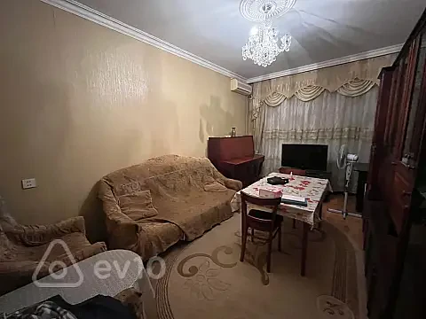 Kirayə verilir 2 otaqlı köhnə tikili 67 m² — Bakı, Suraxanı 2 otaq 67.00 m²