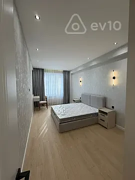 Kirayə verilir 4 otaqlı yeni tikili 130 m² — Bakı, Yasamal 4 otaq 130.00 m²