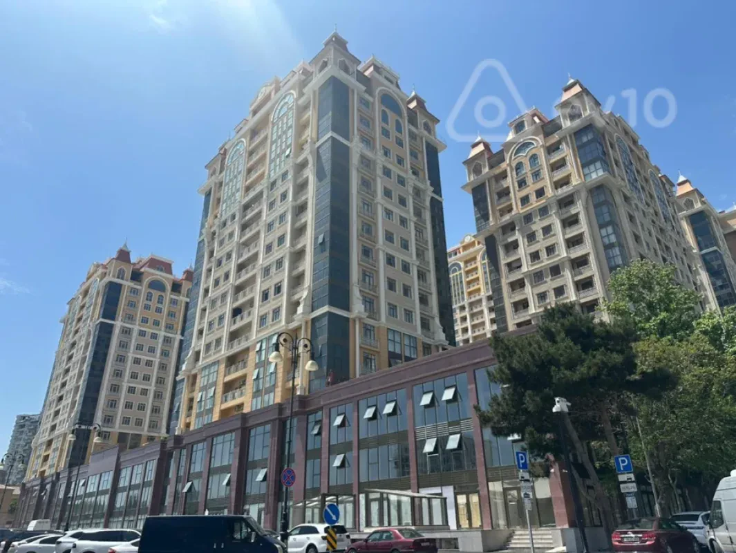 Satılır 3 otaqlı yeni tikili 75 m²