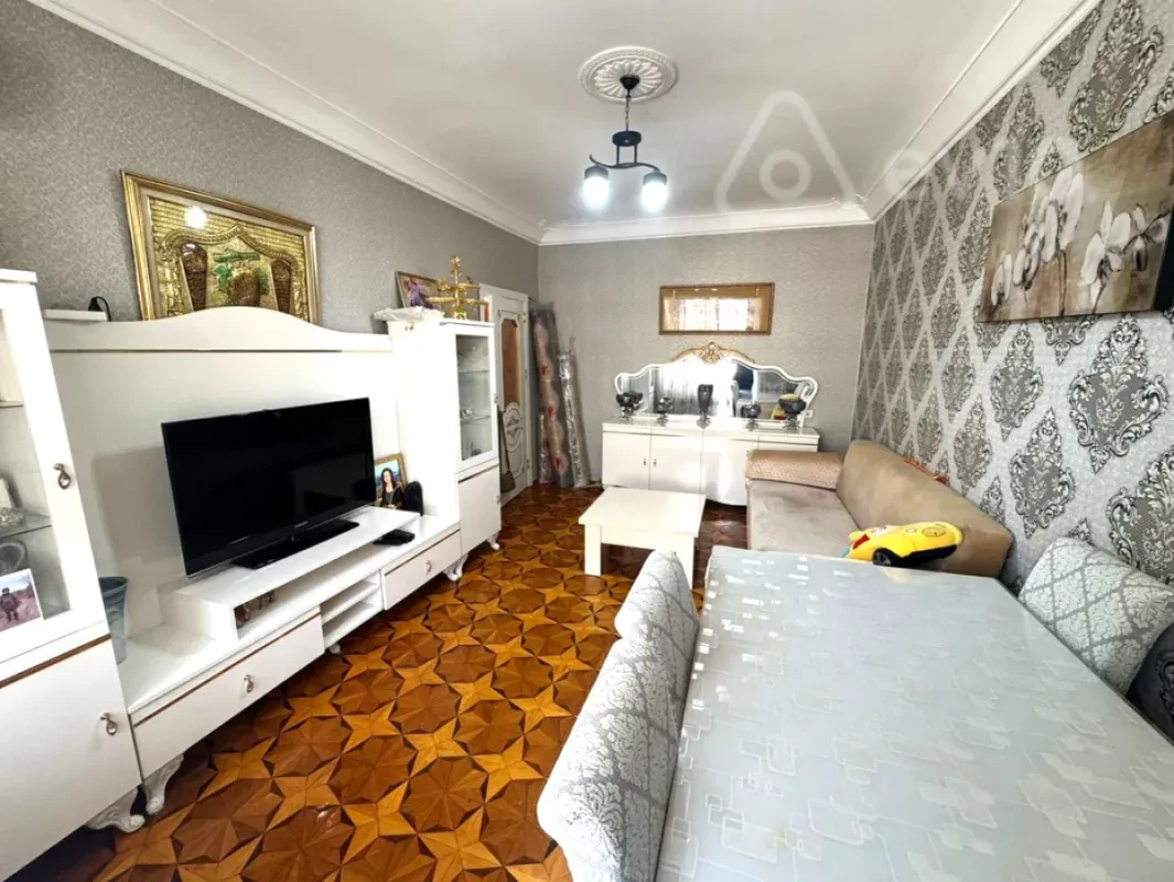 Satılır 3 otaqlı köhnə tikili 65 m²