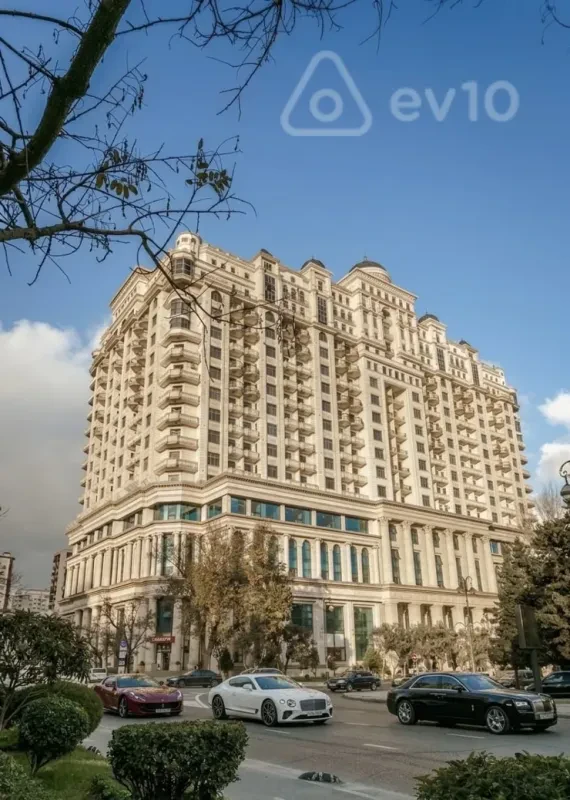 Satılır 3 otaqlı yeni tikili 105 m²