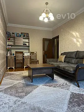 Satılır 2 otaqlı köhnə tikili 65 m² — Bakı, Xətai 2 otaq 65.00 m²