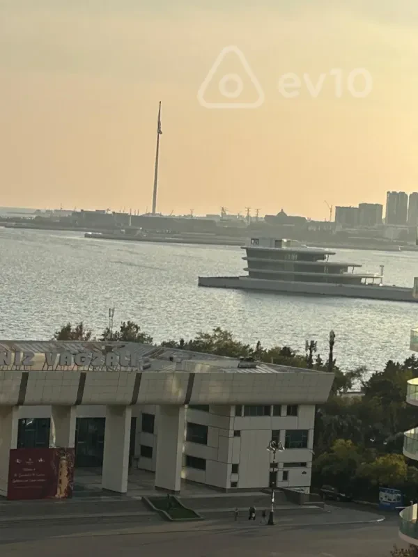Kirayə verilir 3 otaqlı yeni tikili 104 m²