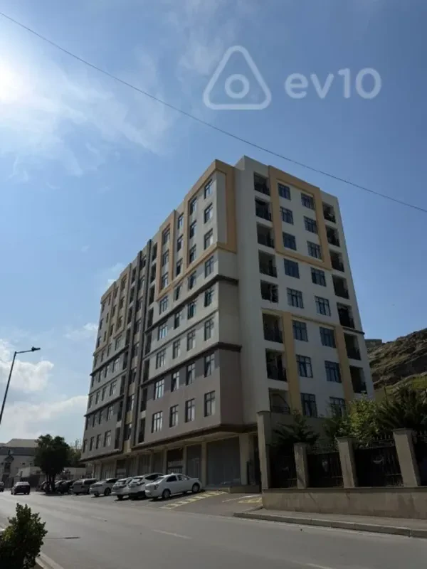 Satılır 4 otaqlı yeni tikili 131 m²