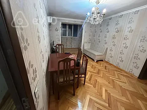 Kirayə verilir 2 otaqlı köhnə tikili 60 m² — Bakı, Yasamal 2 otaq 60.00 m²