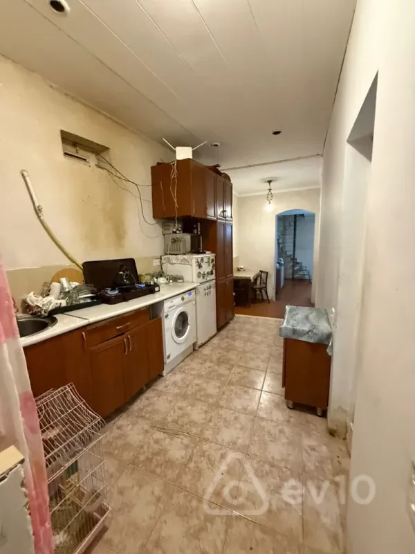 Kirayə verilir 2 otaqlı həyət evi 63 m²