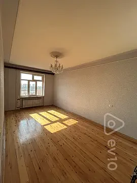 Satılır 2 otaqlı köhnə tikili 60 m² — Bakı, Suraxanı 2 otaq 60.00 m²