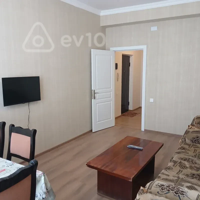 Kirayə verilir 2 otaqlı yeni tikili 66 m²