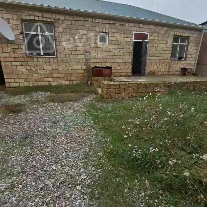 Kirayə verilir 3 otaqlı həyət evi 100 m²