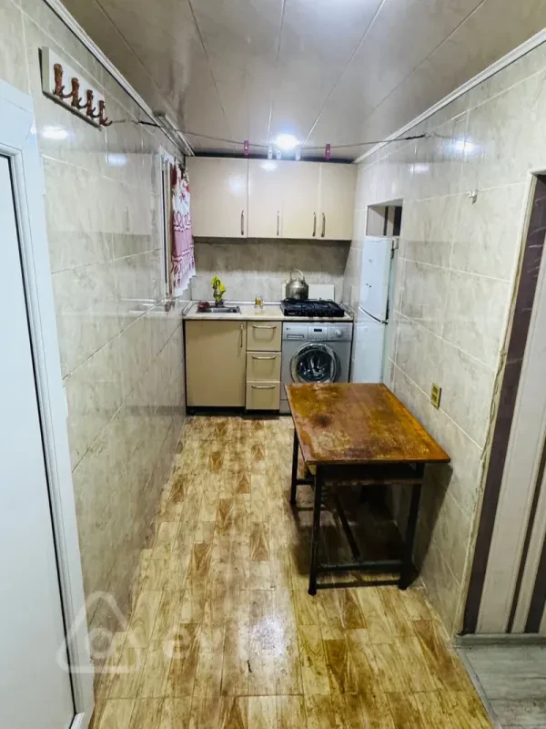Kirayə verilir 1 otaqlı həyət evi 25 m²