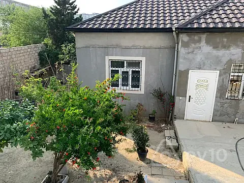 Satılır 3 otaqlı həyət evi 130 m² — Bakı, Nizami 3 otaq 130.00 m²