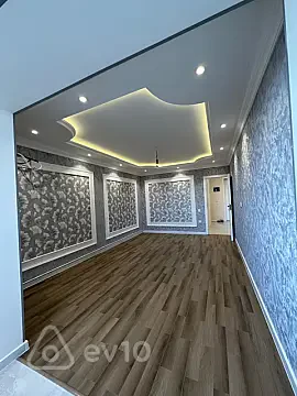 Satılır 3 otaqlı köhnə tikili 67 m² — Bakı, Nərimanov 3 otaq 67.00 m²