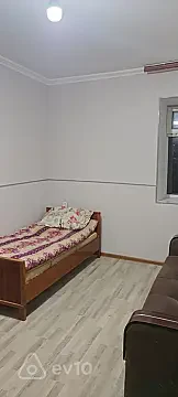 Kirayə verilir 1 otaqlı həyət evi 30 m² — Bakı, Binəqədi 1 otaq 30.00 m²
