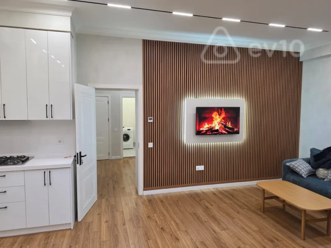 Kirayə verilir 2 otaqlı yeni tikili 80 m²
