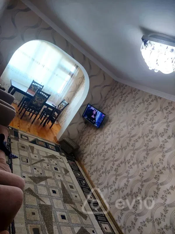 Kirayə verilir 3 otaqlı köhnə tikili 65 m²