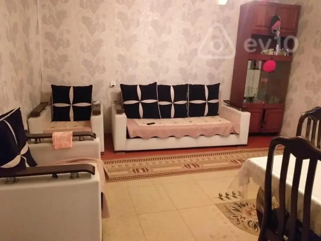 Kirayə verilir 2 otaqlı həyət evi 35 m²