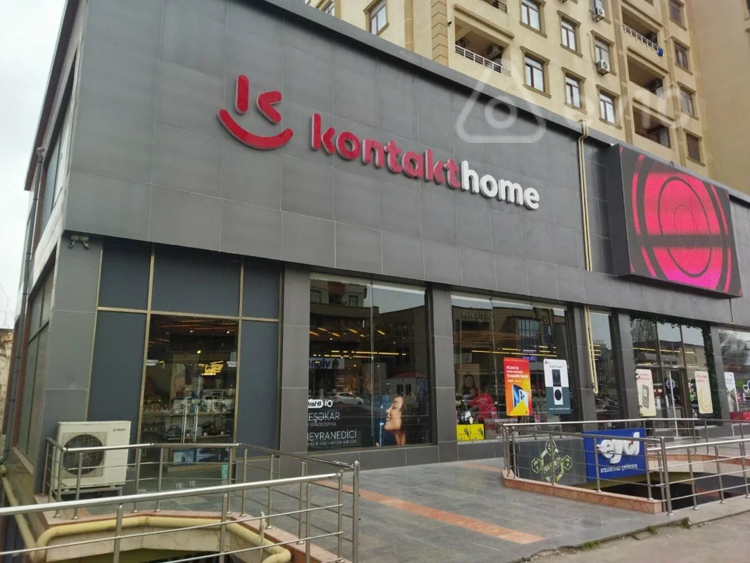 Kirayə verilir 2 otaqlı köhnə tikili 50 m²