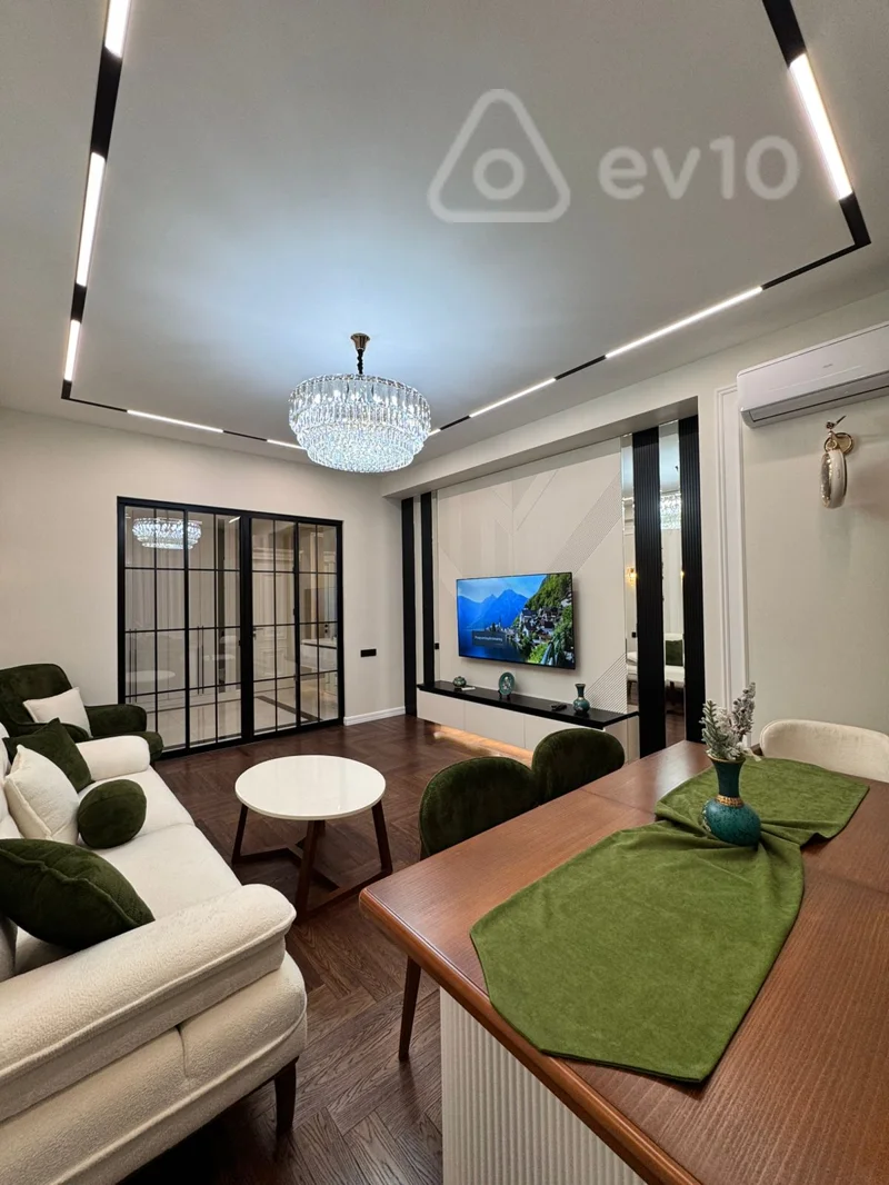 Satılır 2 otaqlı yeni tikili 86 m²