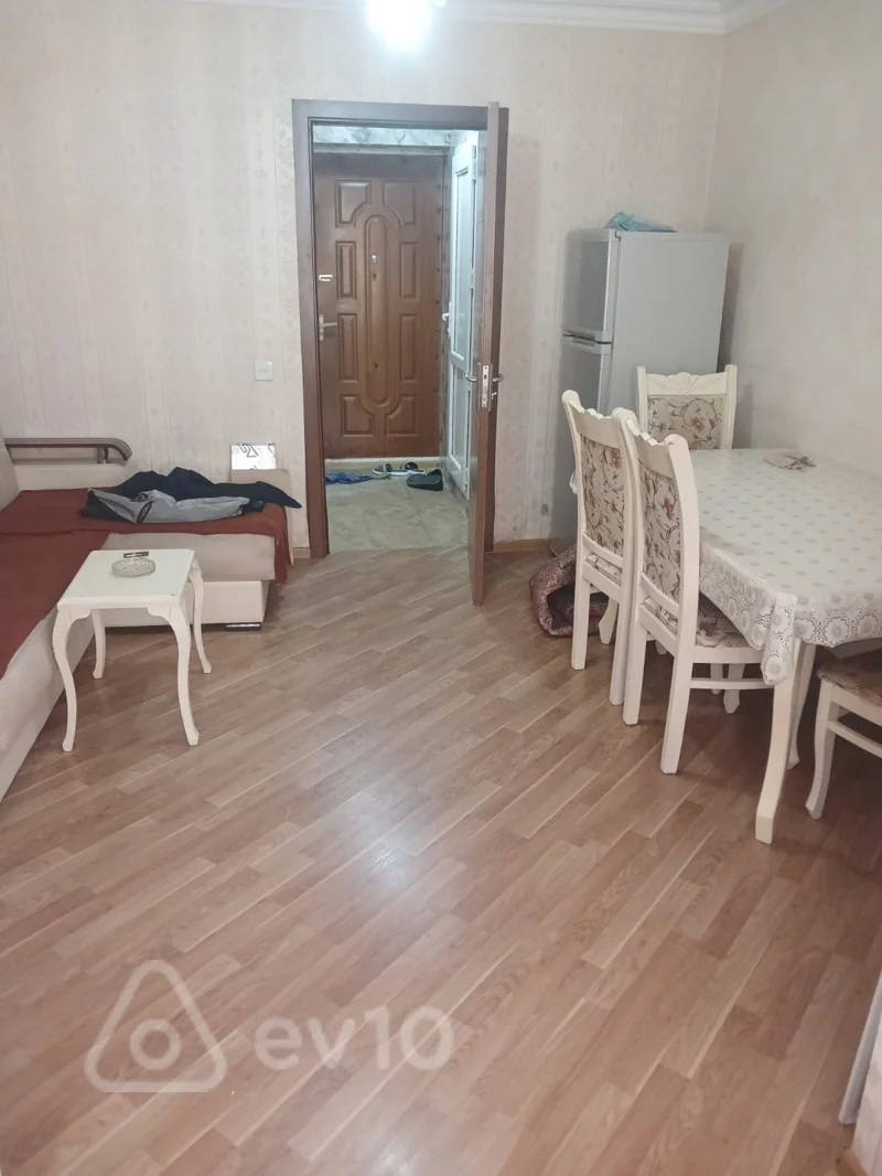 Kirayə verilir 1 otaqlı köhnə tikili 25 m²