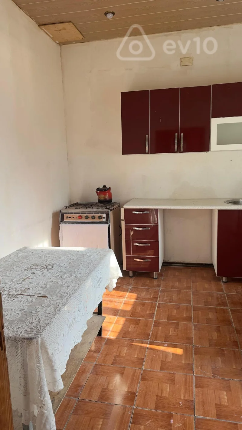 Kirayə verilir 1 otaqlı həyət evi 35 m²