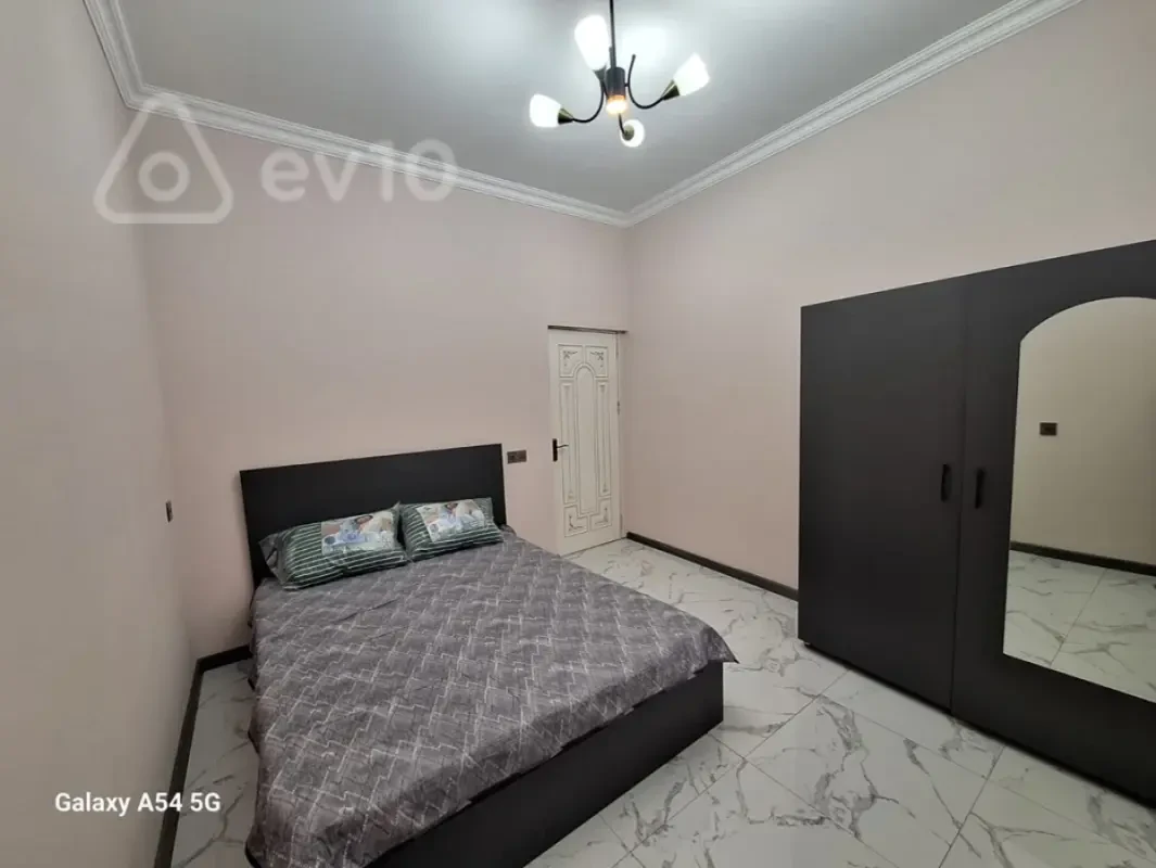 Kirayə verilir 2 otaqlı həyət evi 45 m²