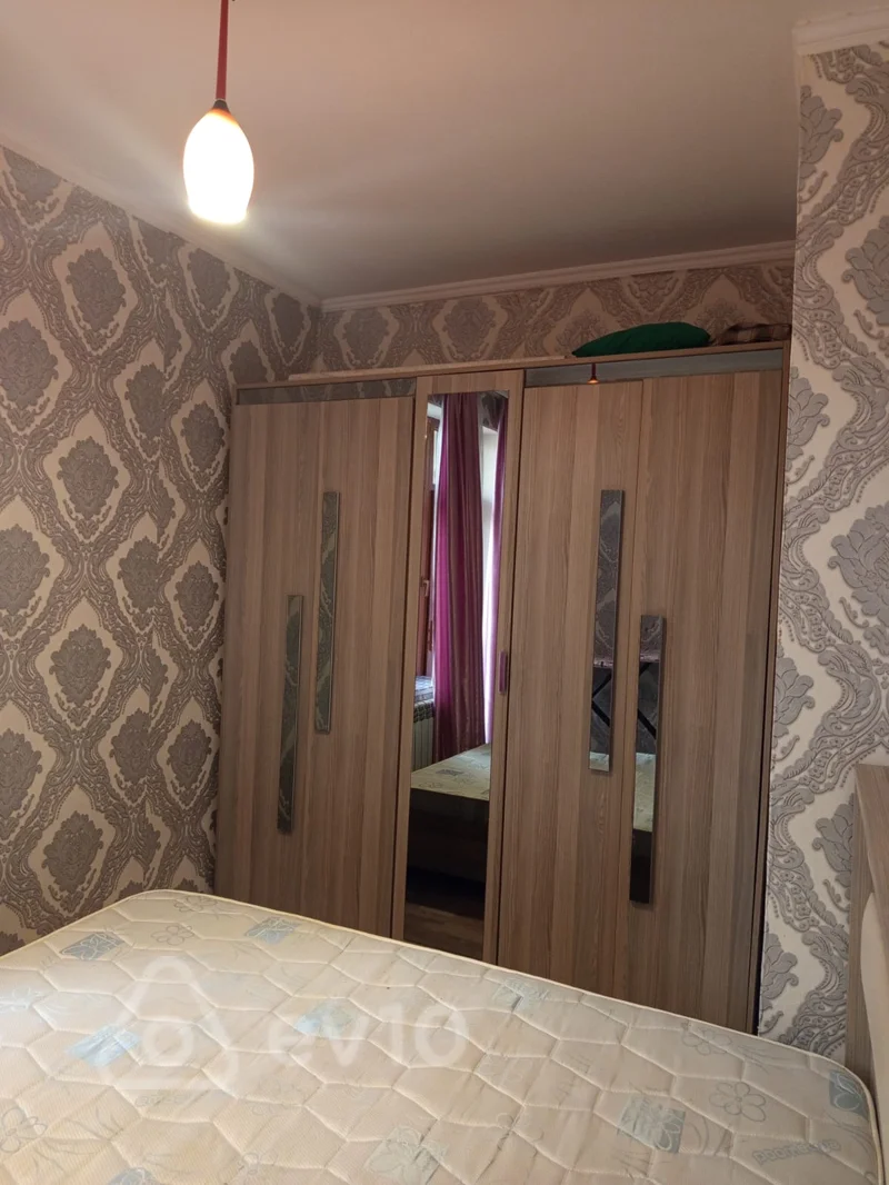 Kirayə verilir 2 otaqlı yeni tikili 50 m²