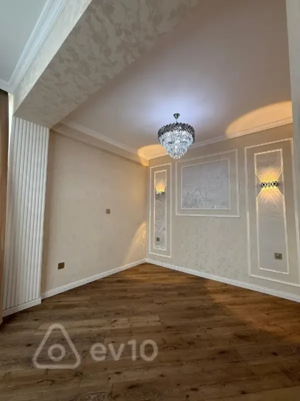 Satılır 3 otaqlı yeni tikili 95 m²