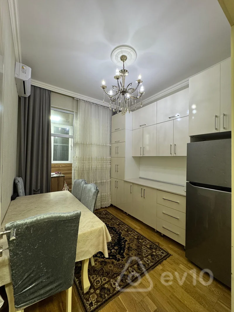 Kirayə verilir 1 otaqlı yeni tikili 50 m²