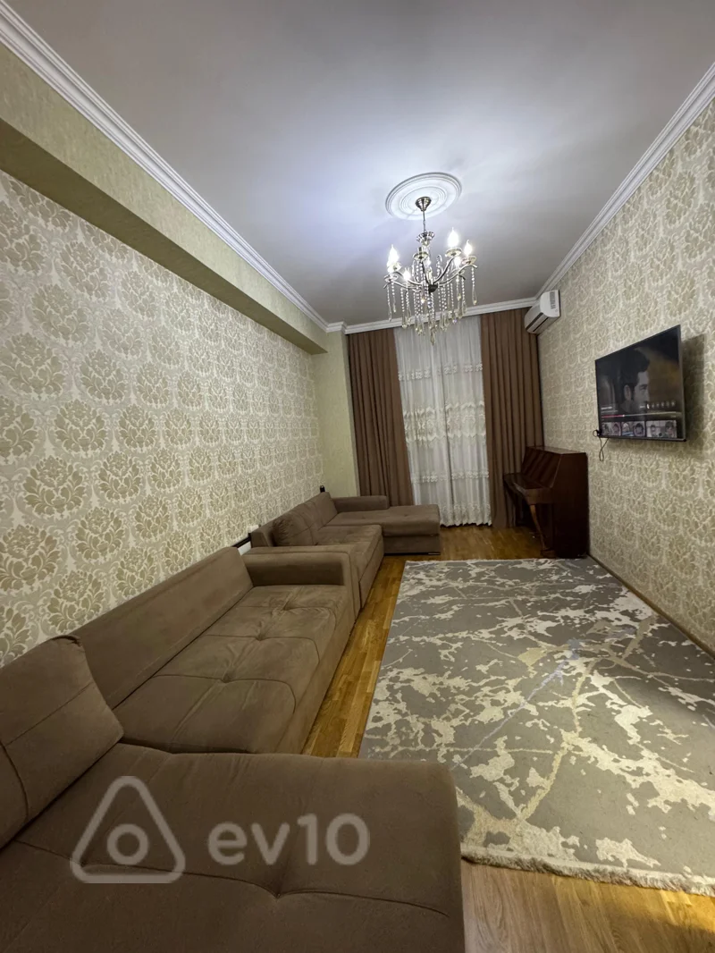Kirayə verilir 1 otaqlı yeni tikili 50 m²