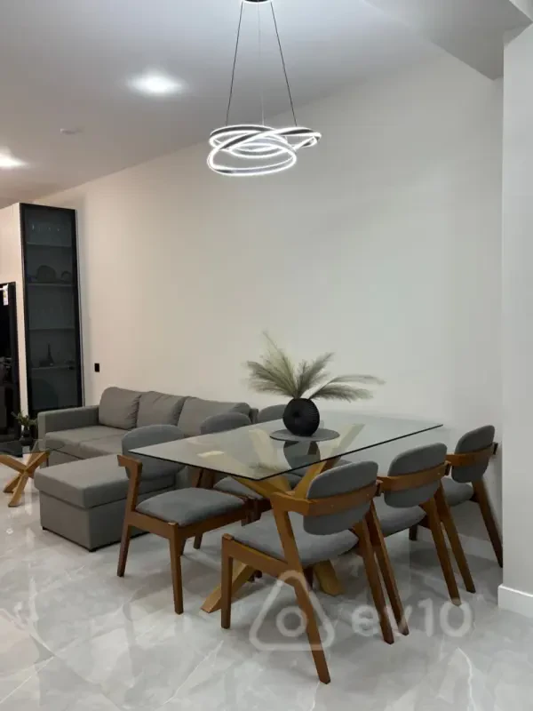 Kirayə verilir 2 otaqlı yeni tikili 68 m²