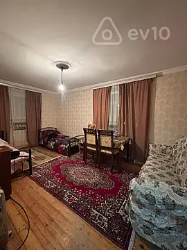 Kirayə verilir 1 otaqlı köhnə tikili 40 m² — Bakı, Nizami 1 otaq 40.00 m²