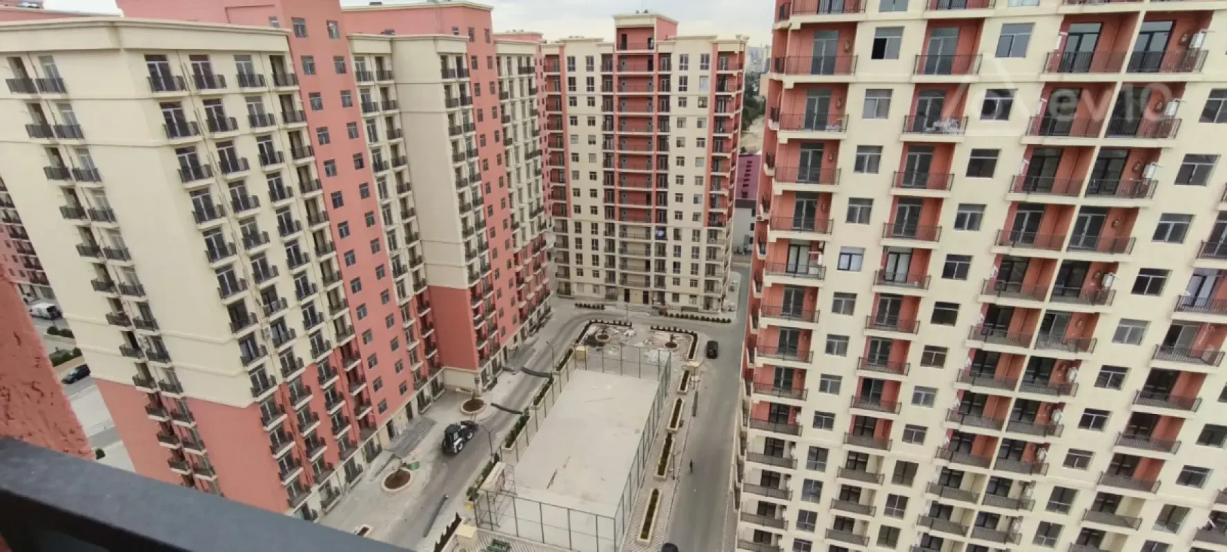 Kirayə verilir 3 otaqlı yeni tikili 80 m²