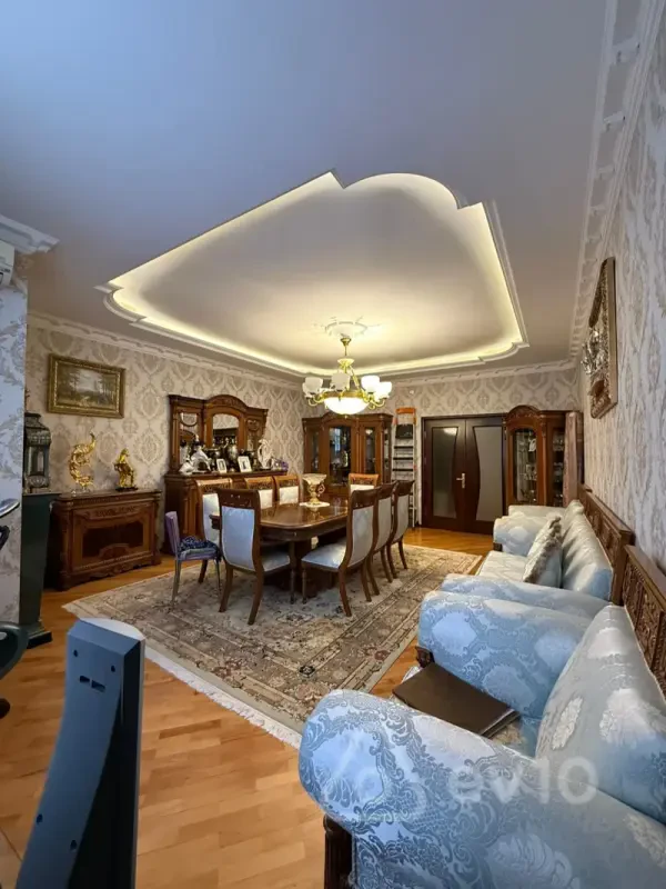 Satılır 3 otaqlı yeni tikili 147 m²