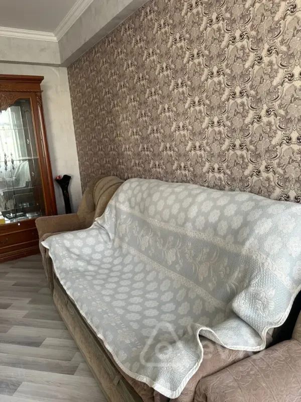 Kirayə verilir 3 otaqlı yeni tikili 76 m²
