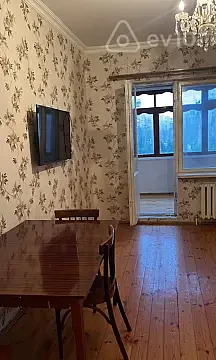 Kirayə verilir 2 otaqlı köhnə tikili 35 m² — Bakı, Binəqədi 2 otaq 35.00 m²