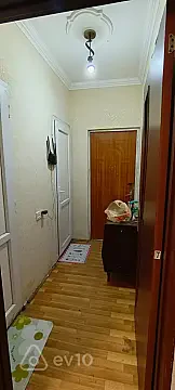 Kirayə verilir 3 otaqlı köhnə tikili 70 m² — Bakı, Nəsimi 3 otaq 70.00 m²