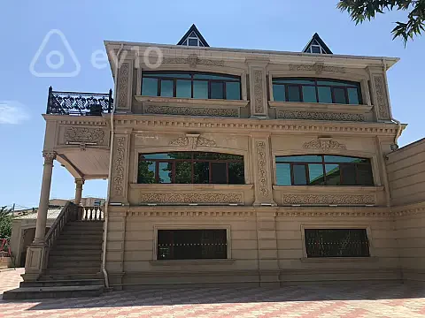 Kirayə verilir 9 otaqlı həyət evi 2000 m² — Bakı, Abşeron 9 otaq 2000.00 m²