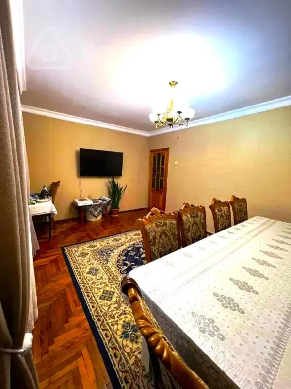 Satılır 3 otaqlı köhnə tikili 60 m²