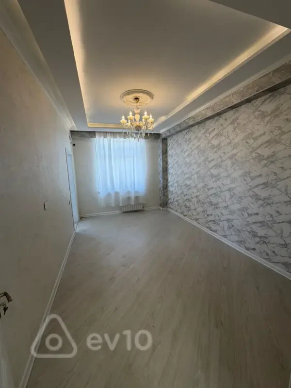 Kirayə verilir 2 otaqlı yeni tikili 60 m²