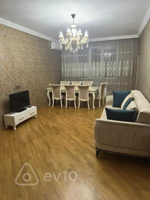 Kirayə verilir 3 otaqlı yeni tikili 100 m²