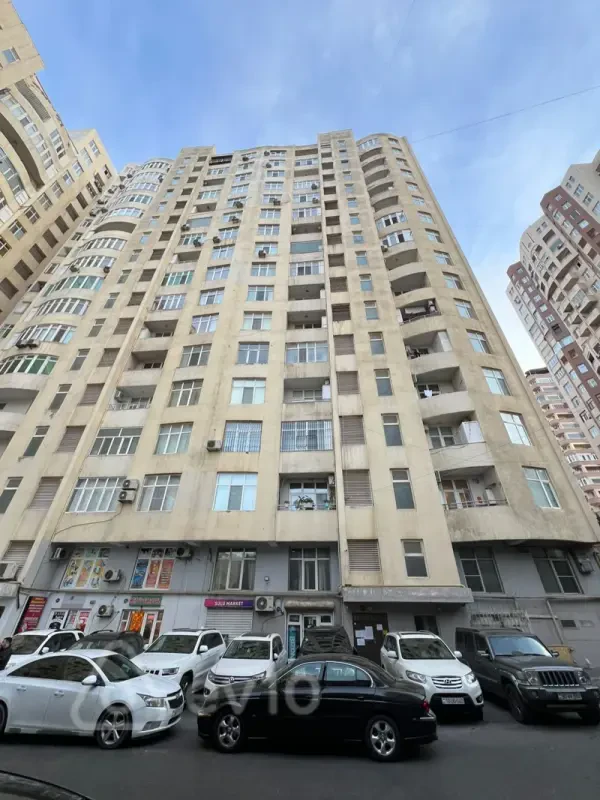 Satılır 3 otaqlı yeni tikili 159 m²