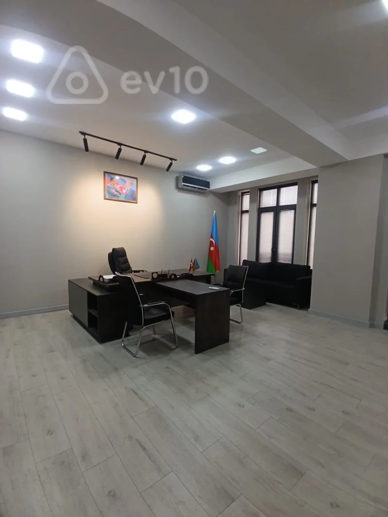 Kirayə verilir 4 otaqlı ofis 188 m²