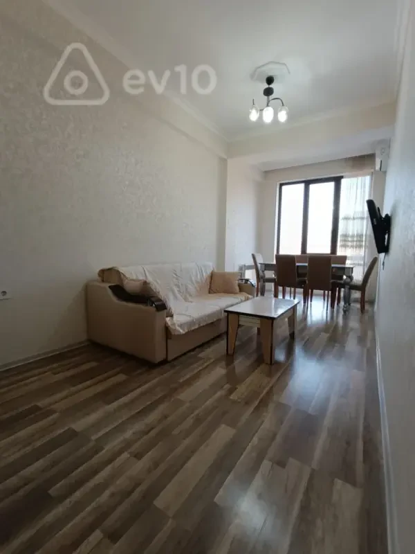 Kirayə verilir 2 otaqlı yeni tikili 55 m²