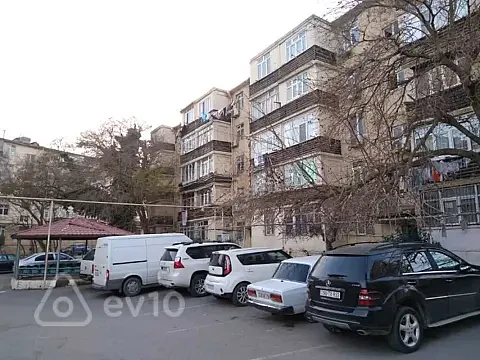 Satılır 1 otaqlı köhnə tikili 35 m² — Bakı, Səbail 1 otaq 35.00 m²