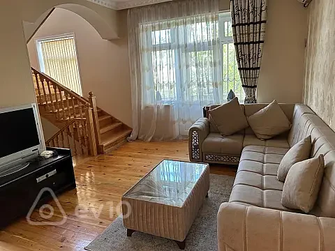 Satılır 7 otaqlı həyət evi 380 m² — Bakı, Xəzər 7 otaq 380.00 m²