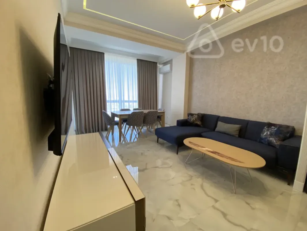 Kirayə verilir 2 otaqlı yeni tikili 70 m²