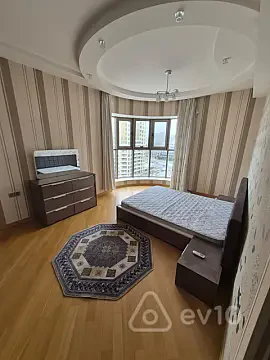 Kirayə verilir 4 otaqlı yeni tikili 200 m² — Bakı, Nəsimi 4 otaq 200.00 m²